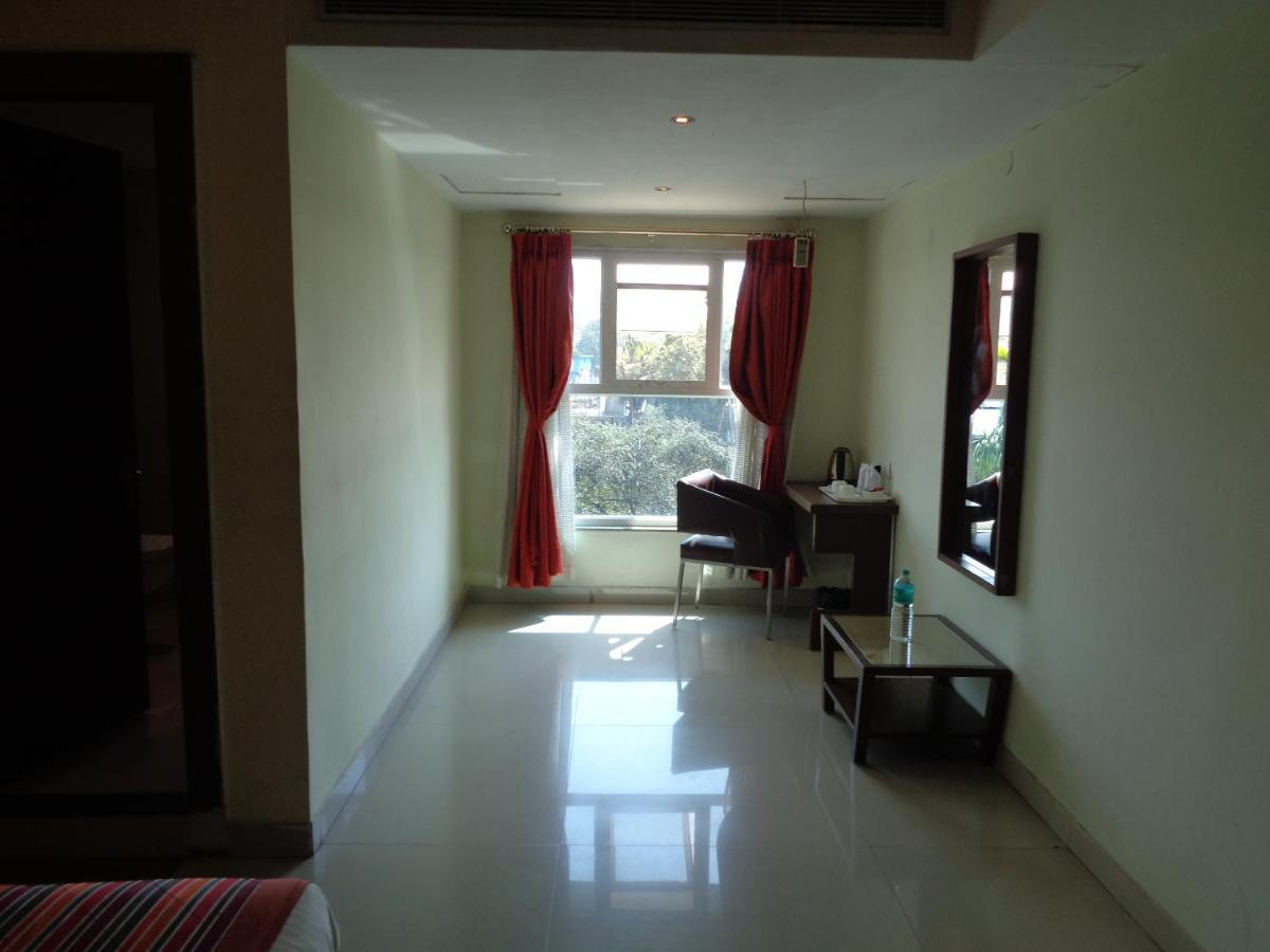 Orbit Hotel - Bagdogra Exteriér fotografie