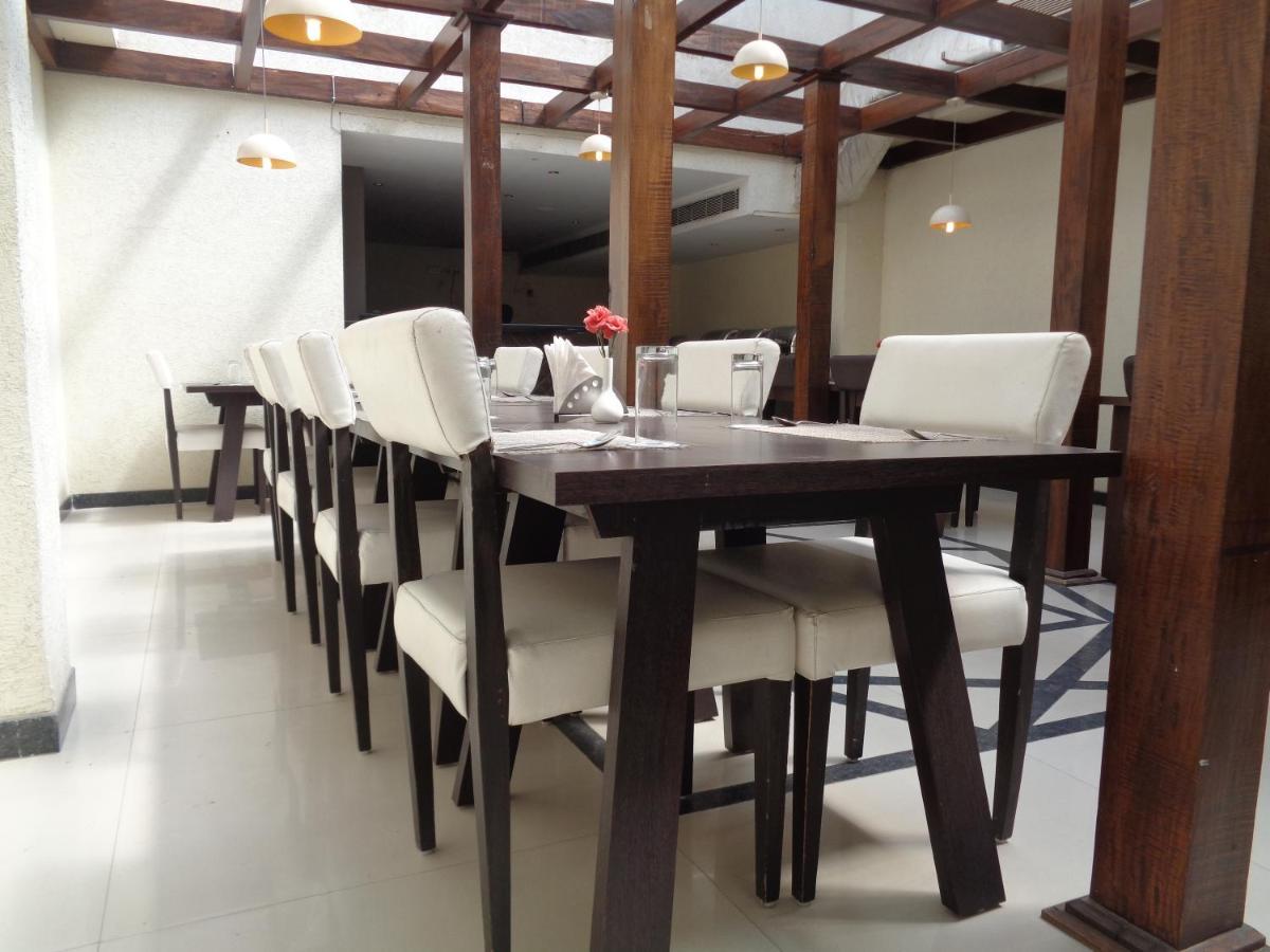Orbit Hotel - Bagdogra Exteriér fotografie