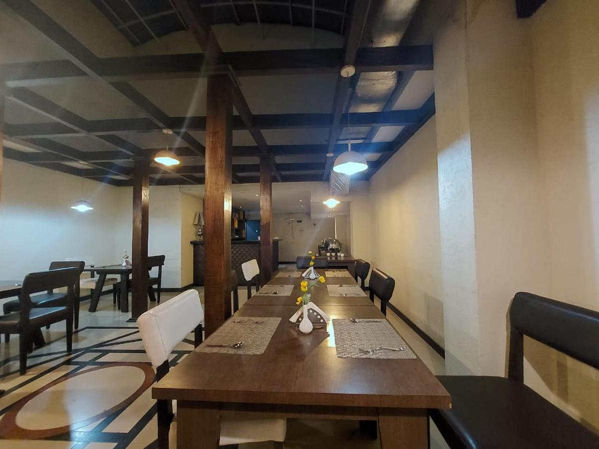 Orbit Hotel - Bagdogra Exteriér fotografie